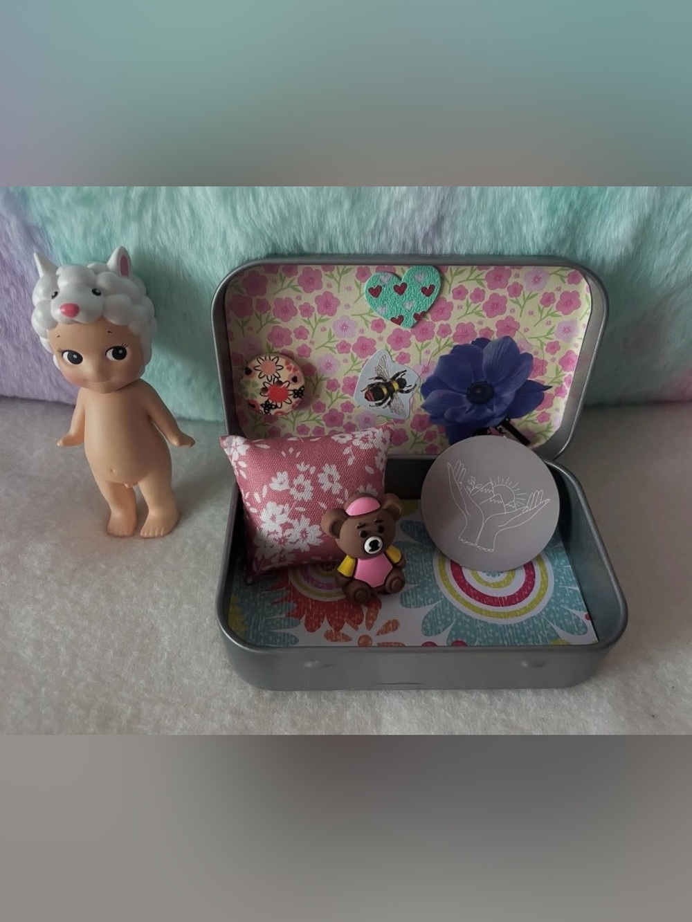 Handmade sonny angel bed trinket tin <3